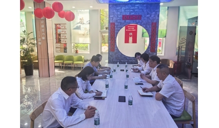 安惠黨建工作指導員赴民主港社區(qū)黨群服務中心學習交流